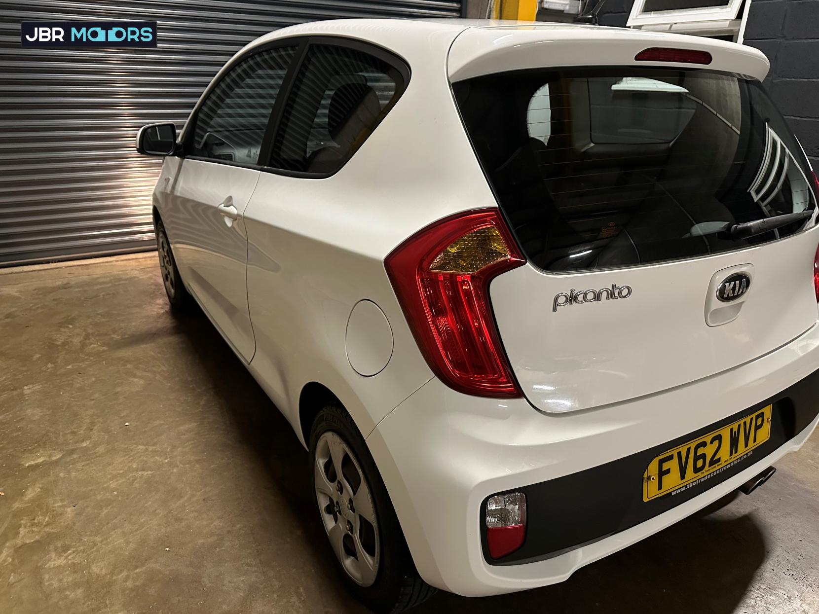 Kia Picanto 1.0 1 Hatchback 3dr Petrol Manual Euro 5 (68 bhp)