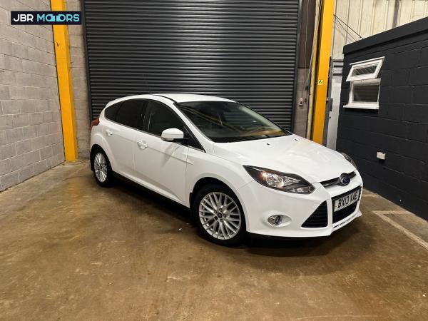 Ford Focus 1.0T EcoBoost Zetec Hatchback 5dr Petrol Manual Euro 5 (s/s) (100 ps)