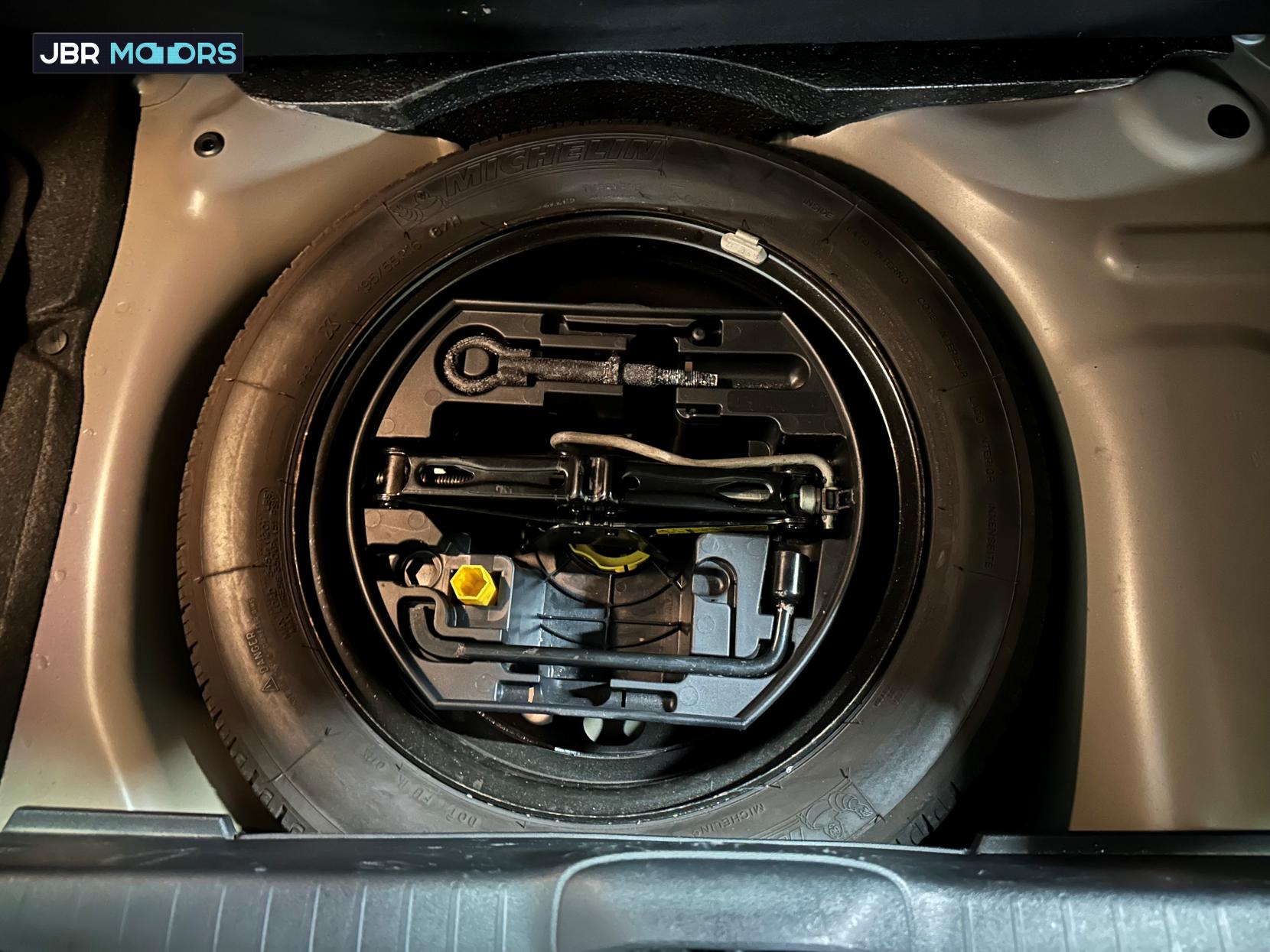 Peugeot 208 1.2 VTi Allure Hatchback 3dr Petrol Manual Euro 5 (82 ps)